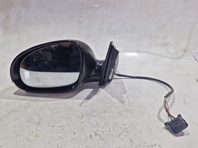 Recambio de retrovisor izquierdo para volkswagen passat b5.5 variant (3b6) 2.5 tdi referencia OEM IAM 3B0857933b  