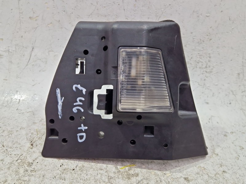 Recambio de portalampara piloto trasero derecho para bmw 3 (e46) 320 i referencia OEM IAM 230044R  