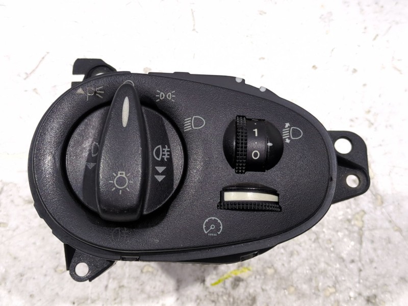 Recambio de mando luces para ford focus i sedán (dfw) 1.8 tdci referencia OEM IAM 98AG13A024  