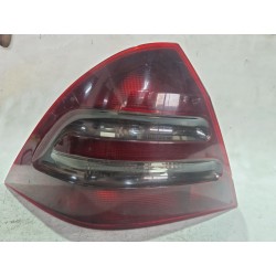 Recambio de piloto trasero izquierdo para mercedes-benz clase c (w203) c 200 cdi (203.004) referencia OEM IAM e12a01ib024r00  