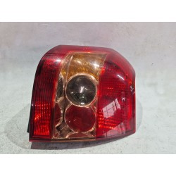 PILOTO TRASERO DERECHO E8155002300 