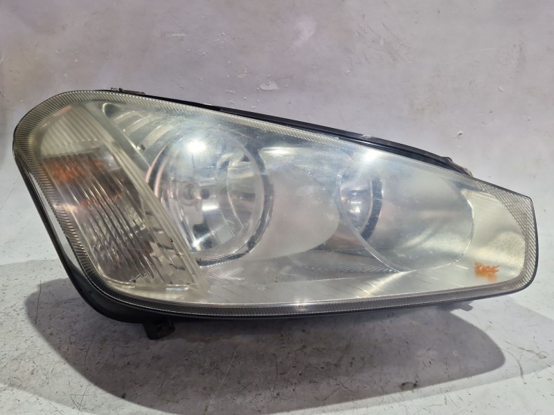 Recambio de faro delantero derecho para ford focus c-max (dm2) 2.0 tdci referencia OEM IAM 16531001APS  