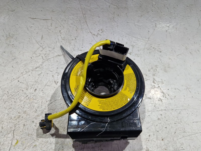 Recambio de anillo airbag para hyundai i30 coupé 1.6 crdi referencia OEM IAM HTKA001  