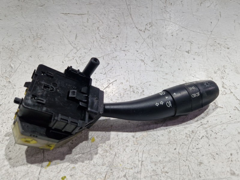 Recambio de mando intermitentes para hyundai i30 coupé 1.6 crdi referencia OEM IAM MFL2  