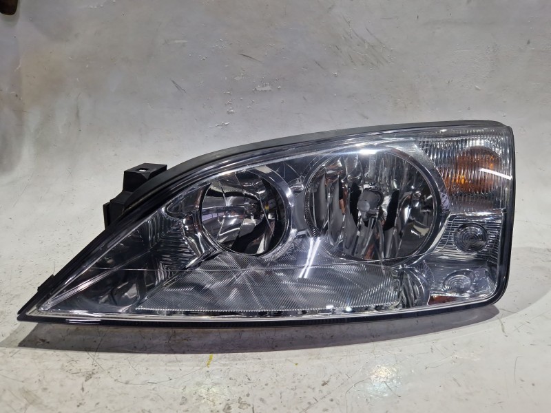 Recambio de faro delantero izquierdo para ford mondeo iii (b5y) 2.0 tdci referencia OEM IAM E4175 10596  