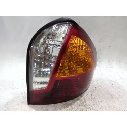 Recambio de piloto trasero derecho para hyundai santa fé i (sm) 2.0 crdi 4x4 referencia OEM IAM 153211928R  