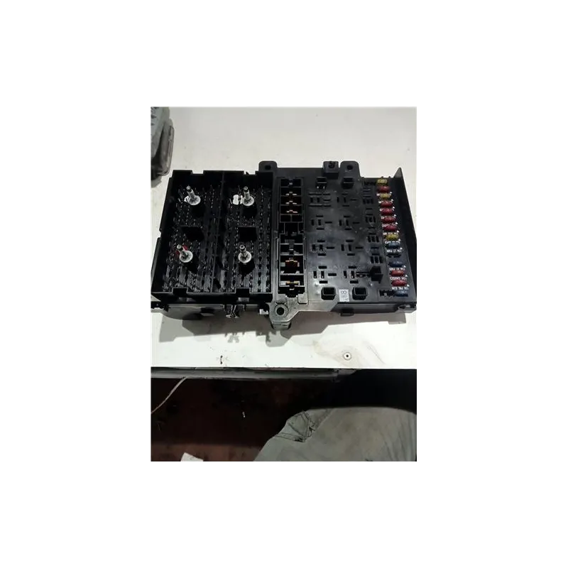 Recambio de caja fusibles/rele para chrysler voyager (rg)(2001) 2.8 crd referencia OEM IAM P04707994AC  