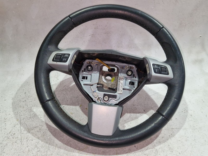 Recambio de volante para opel astra h (a04) 1.9 cdti (l48) referencia OEM IAM 305582185073  