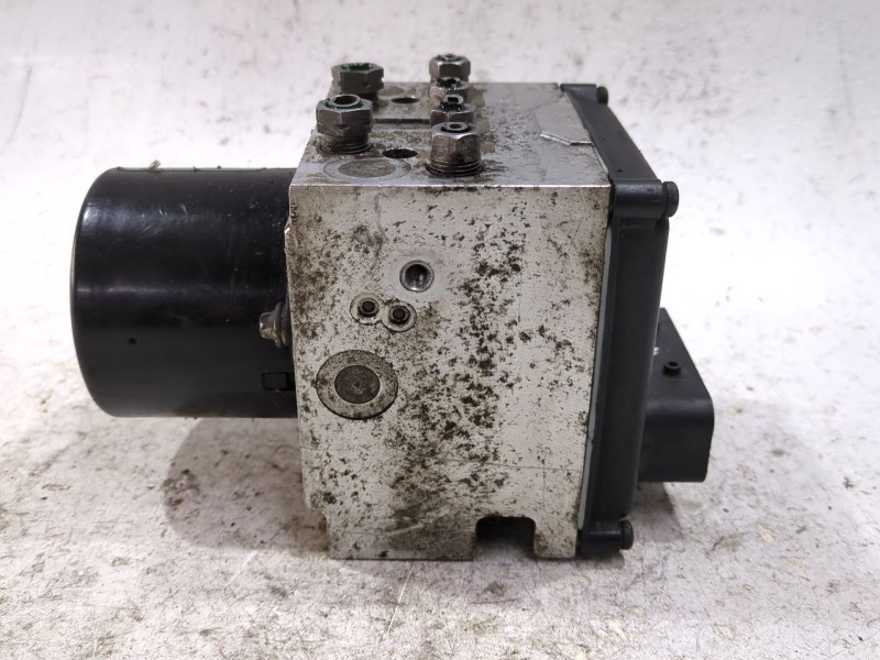 Recambio de nucleo abs para peugeot 407 sw (6e_, 6d_) 2.0 hdi 135 referencia OEM IAM 15710605  