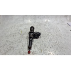 Recambio de inyector para volkswagen passat berlina (3b3)(2000) 1.9 tdi referencia OEM IAM 038130073AA  