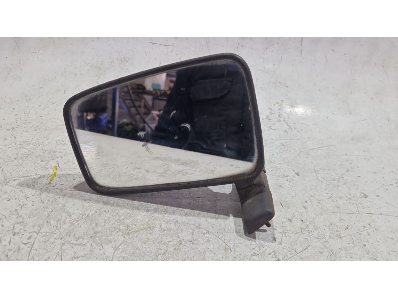 Recambio de retrovisor izquierdo para renault 19 i (b/c53_) 1.7 referencia OEM IAM me9020016  
