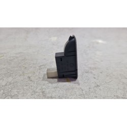 Recambio de mando elevalunas trasero izquierdo para skoda fabia ii (542) 1.2 referencia OEM IAM 5J0867435  