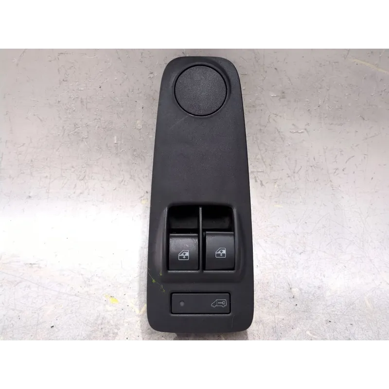 Recambio de mando elevalunas delantero izquierdo para peugeot boxer furgoneta 2.2 hdi 100 referencia OEM IAM 7354217130  
