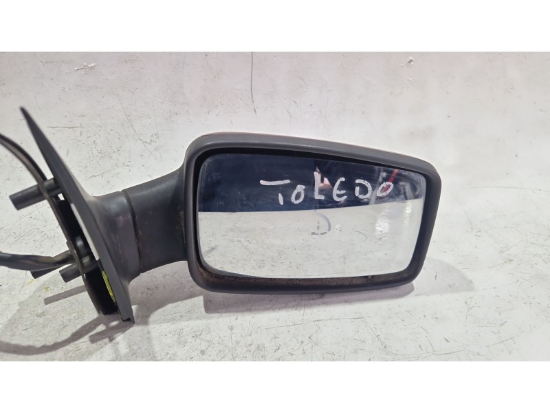 Recambio de retrovisor derecho para seat toledo (1l)(09.1991) 1.9 d referencia OEM IAM E9010039  