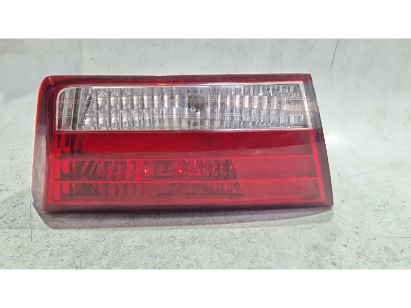 Recambio de piloto trasero izquierdo para hyundai sonata v (nf) 2.0 crdi referencia OEM IAM L924033K0  