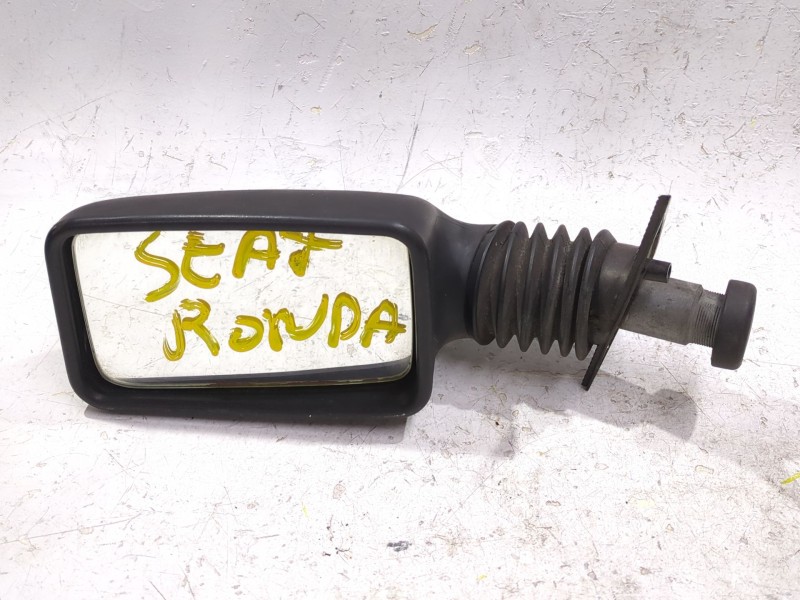 Recambio de retrovisor izquierdo para seat ronda (09.1983) 1.7 diesel referencia OEM IAM E201600  