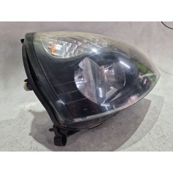 Recambio de faro delantero derecho para renault clio ii (xbo) 1.1 75 cv referencia OEM IAM 15601800RE  