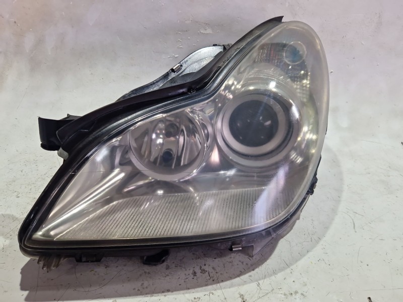 Recambio de faro delantero izquierdo para mercedes-benz cls (c219) cls 320 cdi (219.322) referencia OEM IAM 15967701  
