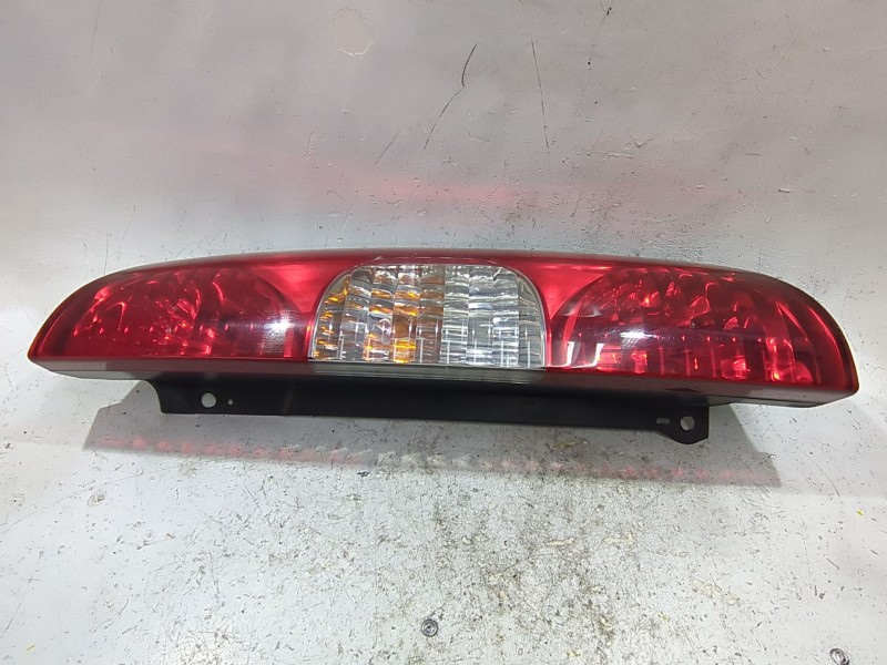 Recambio de piloto trasero izquierdo para fiat doblo furgoneta/monovolumen (223_) 1.3 d multijet referencia OEM IAM 20110999  