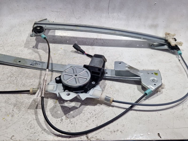 Recambio de mecanismo elevalunas delantero derecho para peugeot partner monospace (5_, g_) 1.9 d referencia OEM IAM XA  