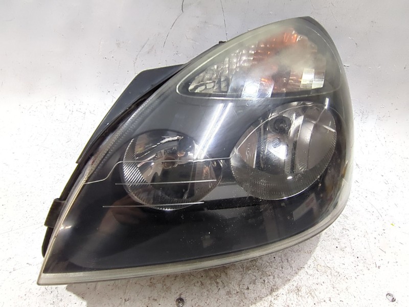 Recambio de faro delantero izquierdo para renault clio ii (xbo) 1.1 75 cv referencia OEM IAM 15601900  