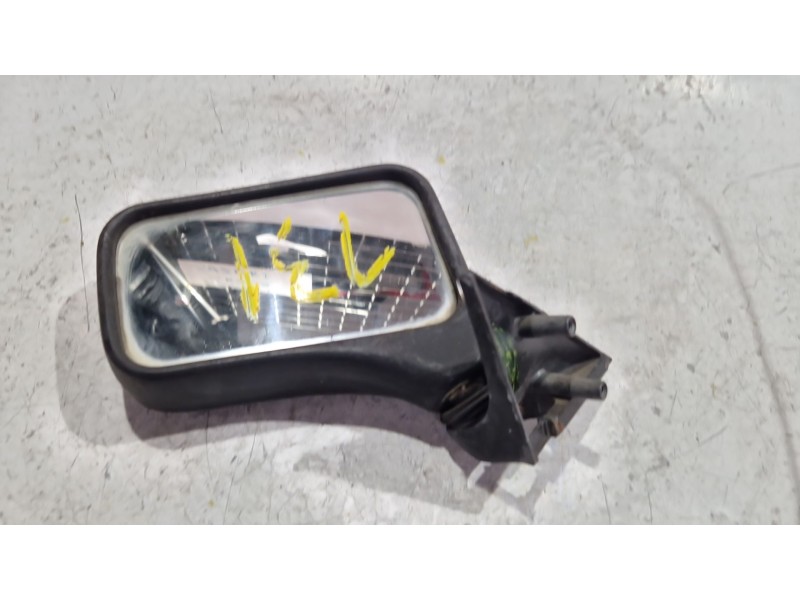 Recambio de retrovisor izquierdo para seat 131 (131a) 2.0 referencia OEM IAM e332907  
