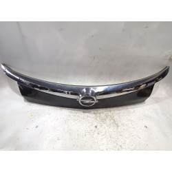 Recambio de moldura porton trasero para opel insignia berlina (2008) 2.0 cdti referencia OEM IAM   