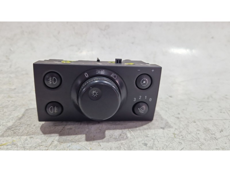 Recambio de mando luces para opel vectra c (z02) 1.9 cdti (f69) referencia OEM IAM 13177066  