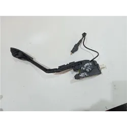 Recambio de potenciometro pedal gas para peugeot 407 hdi 135 referencia OEM IAM F00C3E2429  