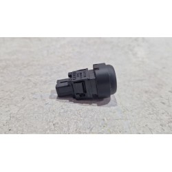 Recambio de boton emergencia para nissan note (e11, ne11) 1.6 referencia OEM IAM 06019  