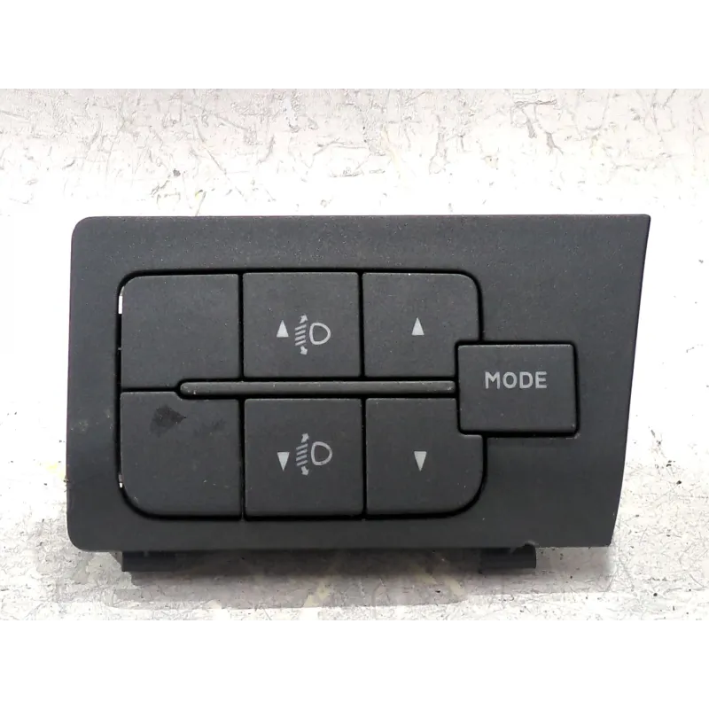 Recambio de mando multifuncion para peugeot boxer furgoneta 2.2 hdi 100 referencia OEM IAM 7354213530  