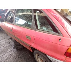 opel astra f sedán (t92) del año 1991