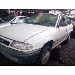 opel astra f caravan (1991) del año 1995