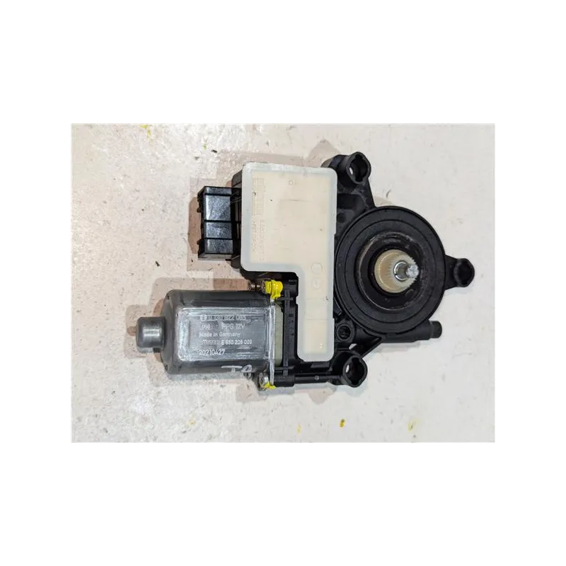 Recambio de motor elevalunas delantero izquierdo para seat arona 1.0 referencia OEM IAM 2Q1959405E E850206009  