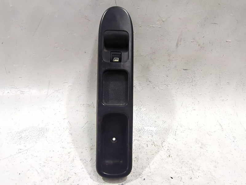 Recambio de mando elevalunas delantero derecho para peugeot 307 (3a/c) 2.0 hdi 90 referencia OEM IAM 27462  