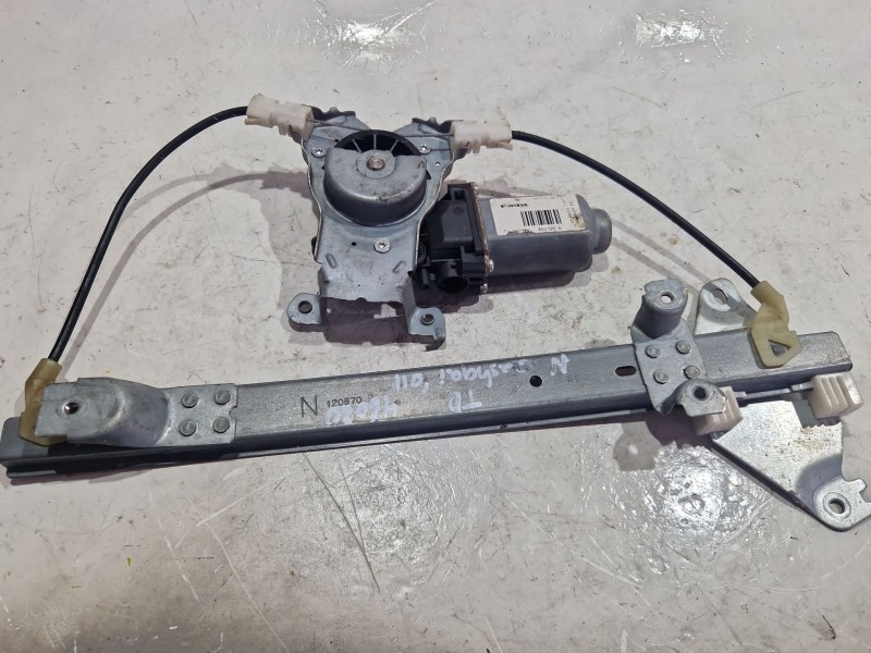Recambio de mecanismo elevalunas trasero derecho para nissan qashqai j10 01 2007 dci referencia OEM IAM 402190A  