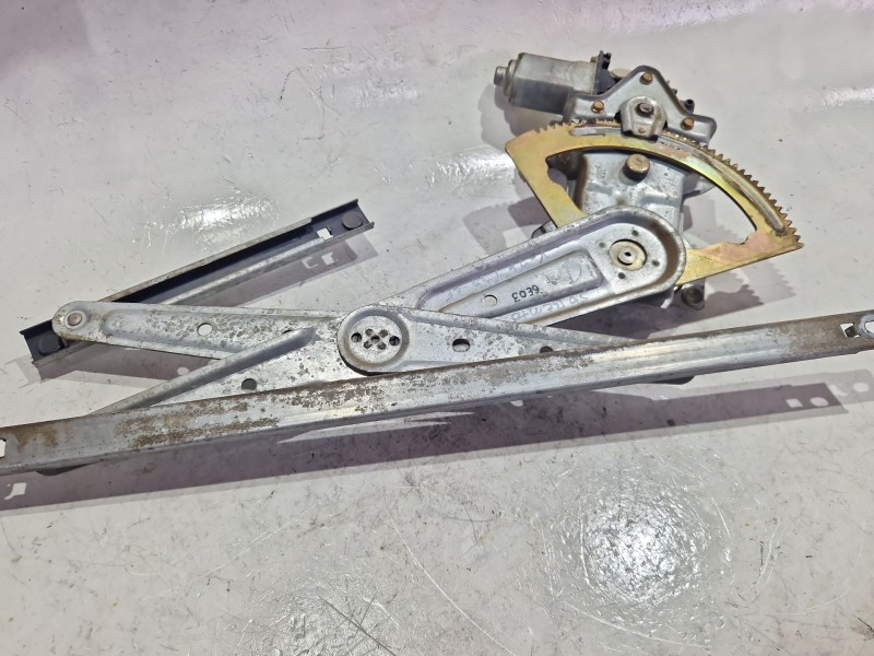 Recambio de mecanismo elevalunas delantero derecho para kia sorento i (jc) 2.5 crdi referencia OEM IAM 824603E000  