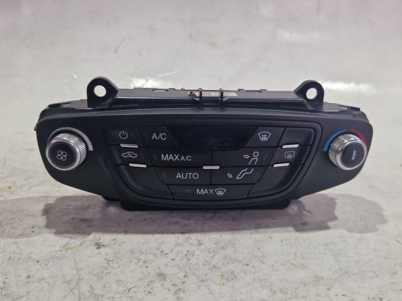 Recambio de mando climatizador para ford transit xxca referencia OEM IAM E1067607D  
