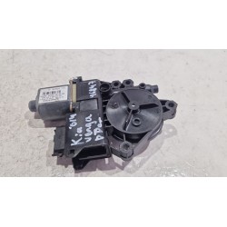 MOTOR ELEVALUNAS DELANTERO DERECHO 824601P010 