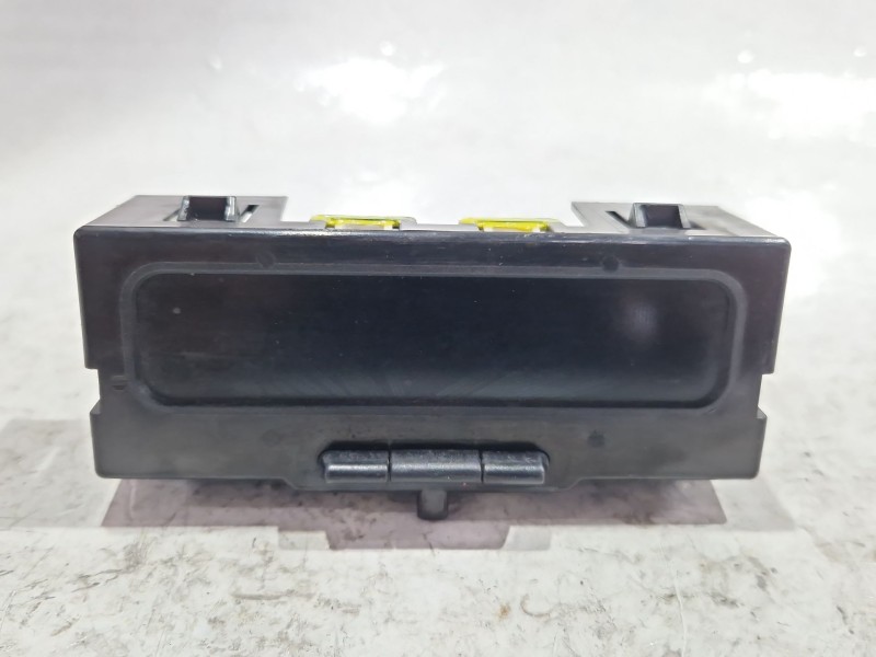 Recambio de pantalla multifuncion para renault clio ii (xbo) 1.1 75 cv referencia OEM IAM P8200091779A  