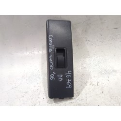 Recambio de mando elevalunas delantero derecho para toyota corolla verso (zer_, zze12_, r1_) 2.2 d-4d (aur10_) referencia OEM IA