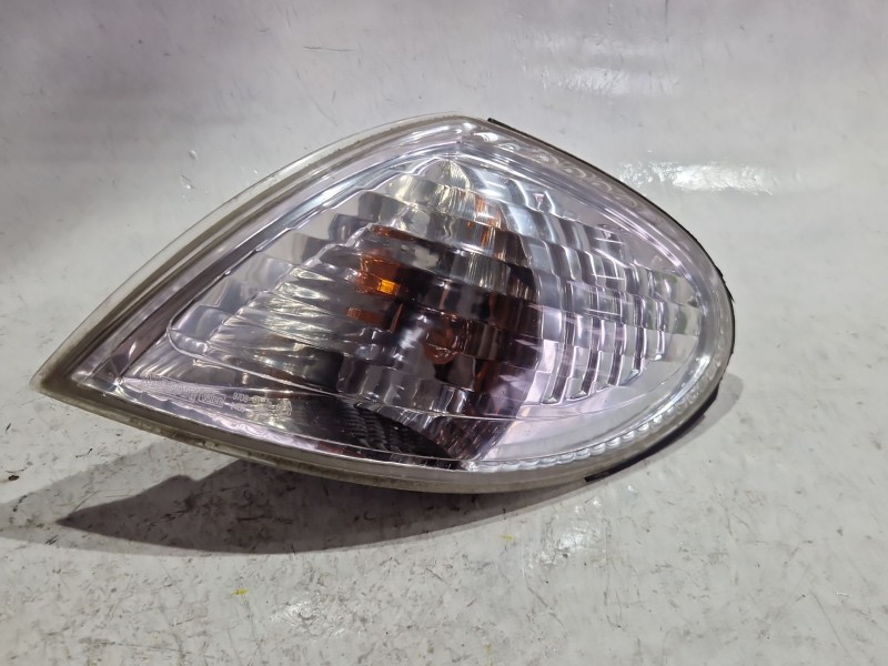 Recambio de piloto delantero izquierdo para nissan almera ii hatchback (n16) 2.2 dci referencia OEM IAM 9708011a  