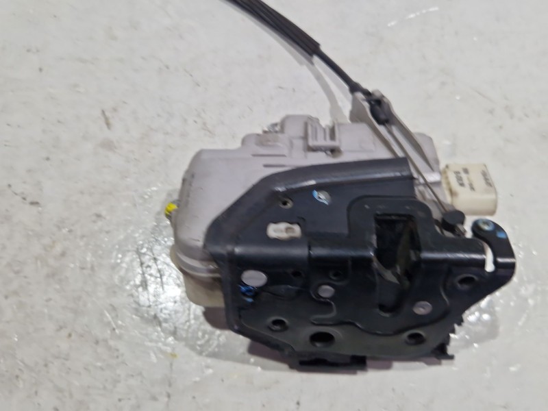 Recambio de cerradura puerta delantera izquierda para seat leon (1p1) 1.9 tdi referencia OEM IAM 05507  