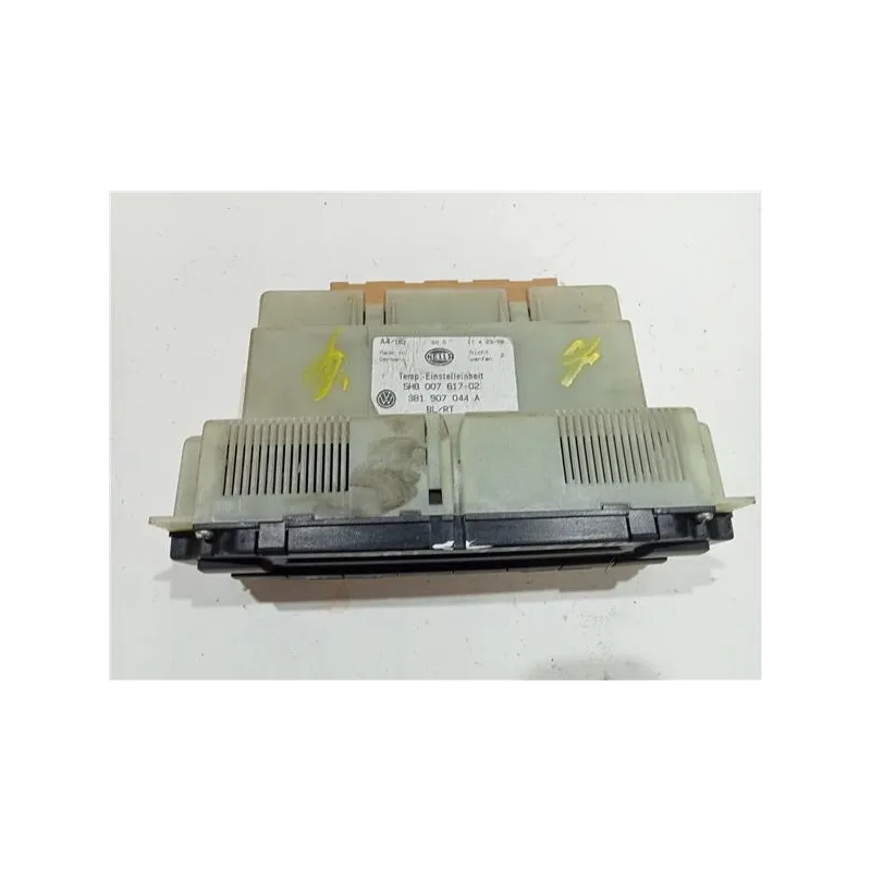 Recambio de mandos climatizador para volkswagen passat berlina (3b2)(1996) 1.9 tdi referencia OEM IAM 5HB00761702  