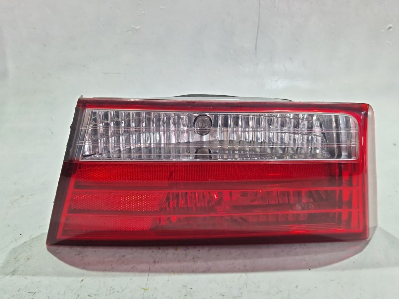 Recambio de piloto trasero derecho para hyundai sonata v (nf) 2.0 crdi referencia OEM IAM GRAY P21W  