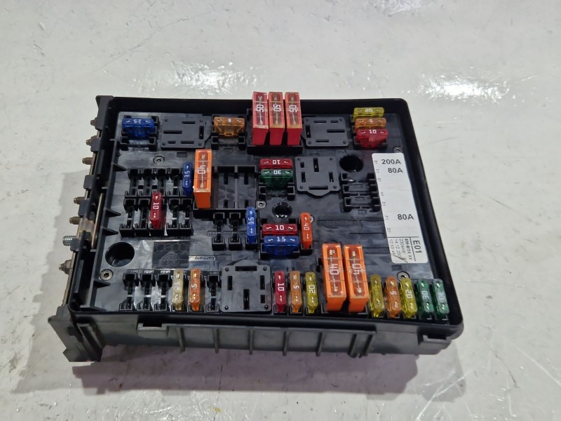 Recambio de caja reles / fusibles para volkswagen golf v (1k1)(2003) 1.6 referencia OEM IAM 1K0937124K  