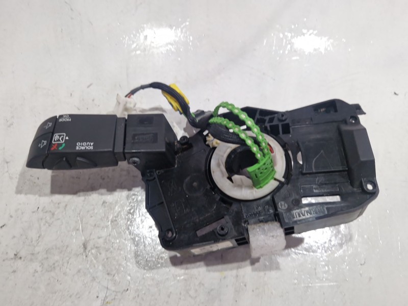 Recambio de mando multifuncion para dacia sandero ii (b8_) 1.2 referencia OEM IAM 255671453Rc  