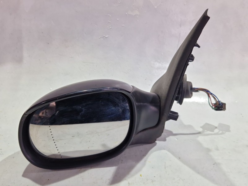 Recambio de retrovisor izquierdo para peugeot 206 (1998) 1.6 hdi 110 referencia OEM IAM e2027003  