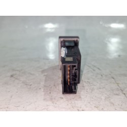 Recambio de boton antiniebla para hyundai coupe ii (gk) 1.6 16v referencia OEM IAM 937302c000  
