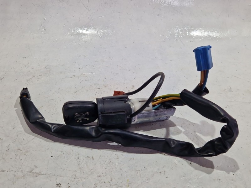 Recambio de conmutador de arranque para peugeot 206 (1998) 1.4 16v referencia OEM IAM 9641551180  